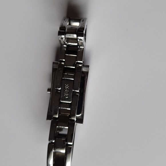 Guess Women's Watch - Picture 7 of 7